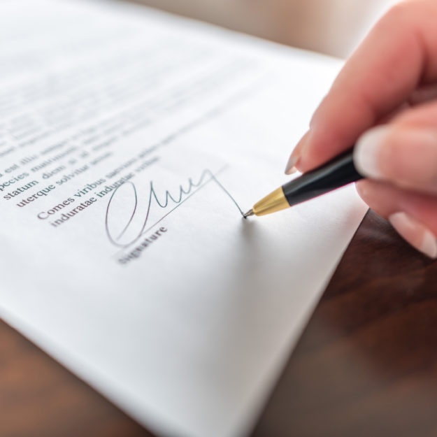 B0007-Tile Negotiating a Contract: Understanding Compensation